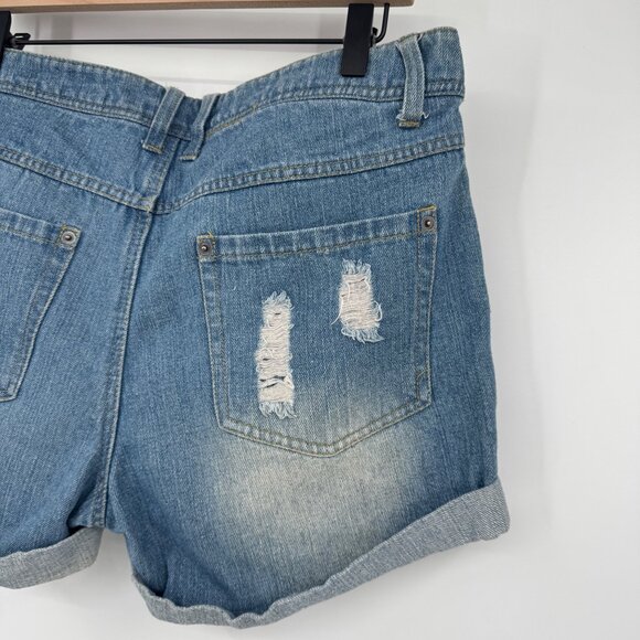 Women Juniors Jeans Shorts size 9 Seventeen American Flag Distressed Cuffed patr - Picture 7 of 10